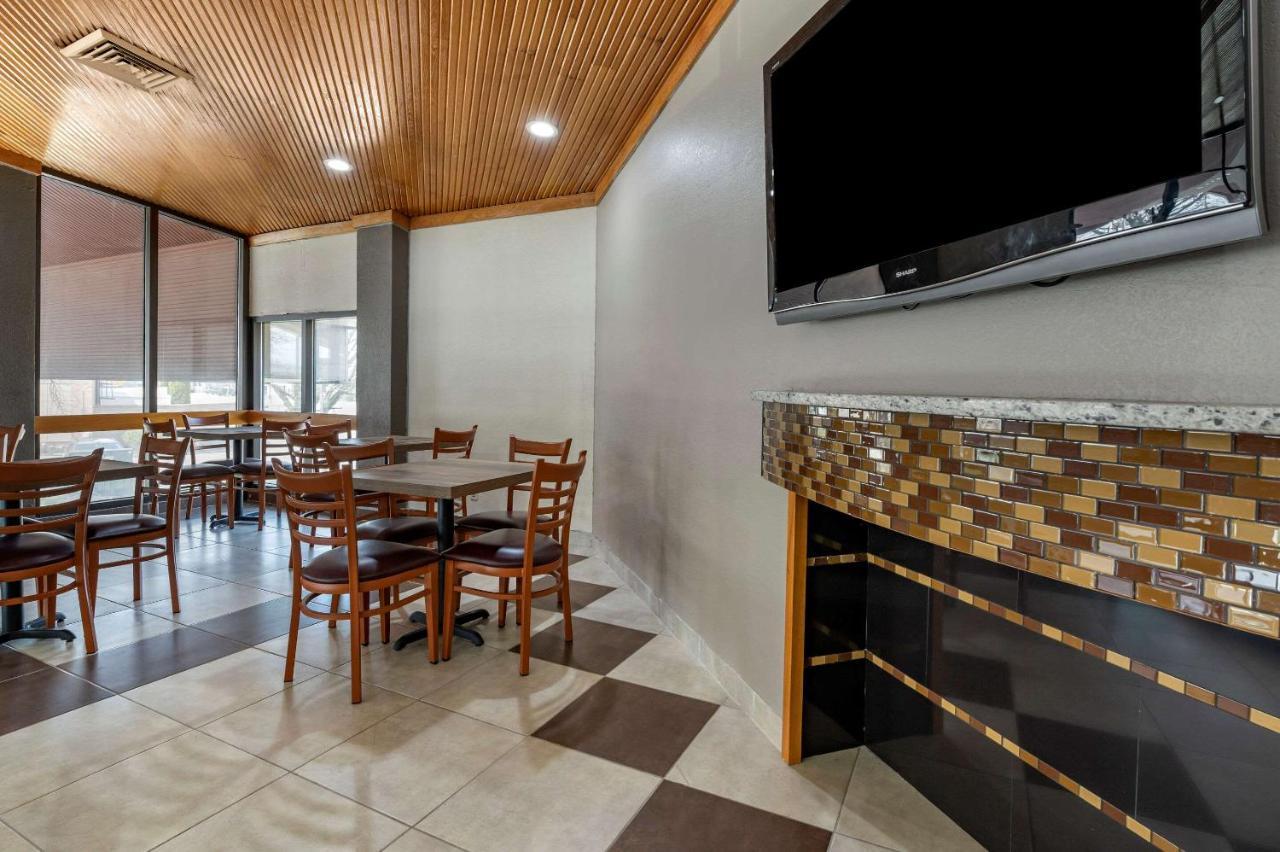 Suburban Studios Lafayette Εξωτερικό φωτογραφία